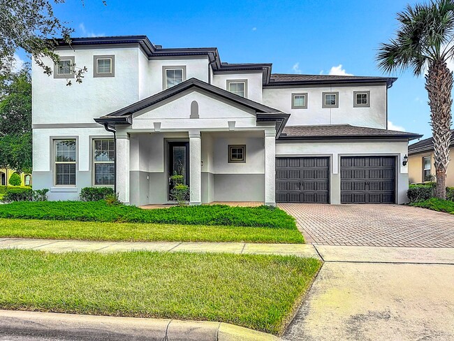 Primary Photo - Executive Home with 5 bedrooms / four 1/2 ...