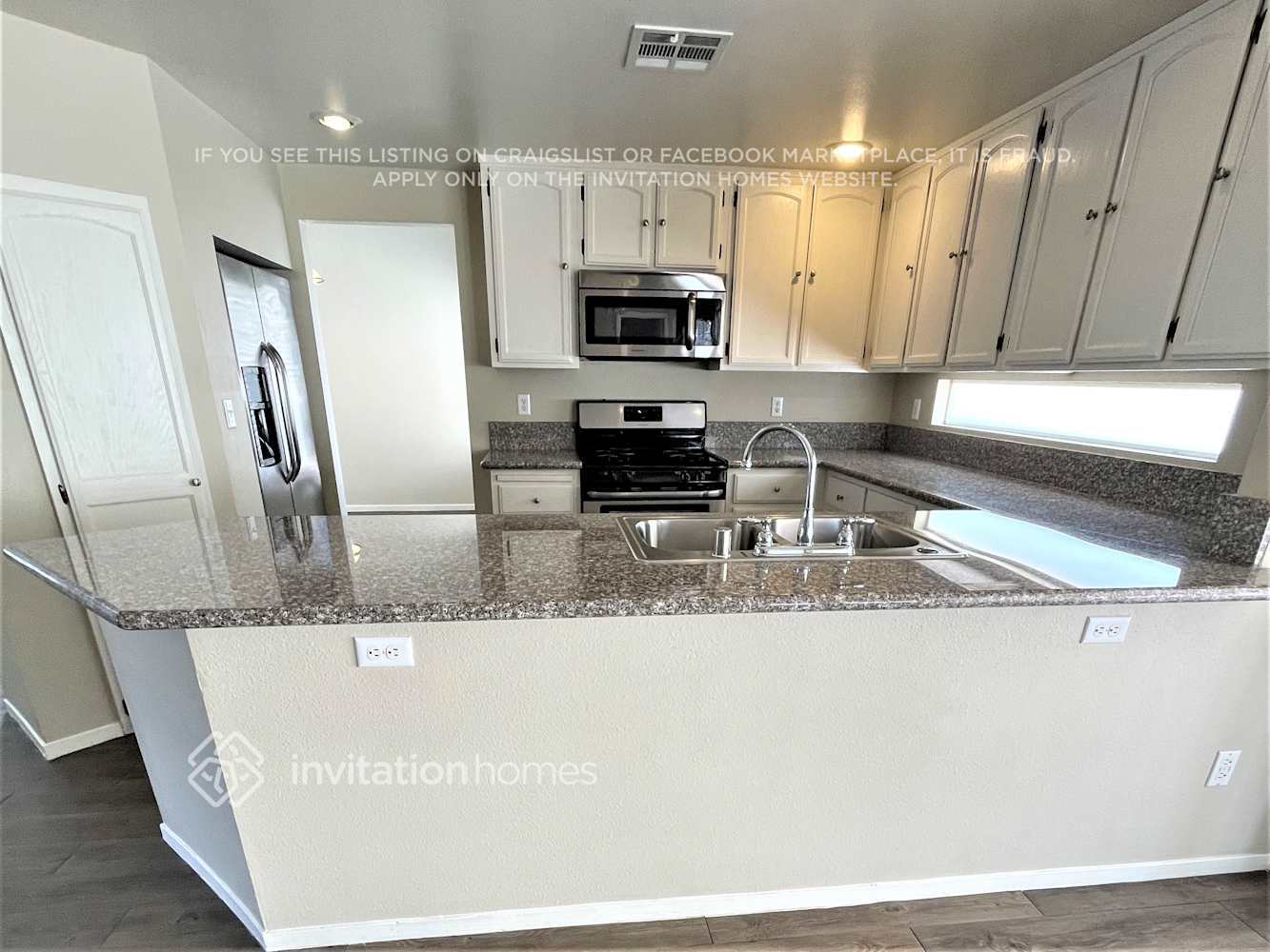 Building Photo - 2872 Palleta Dr
