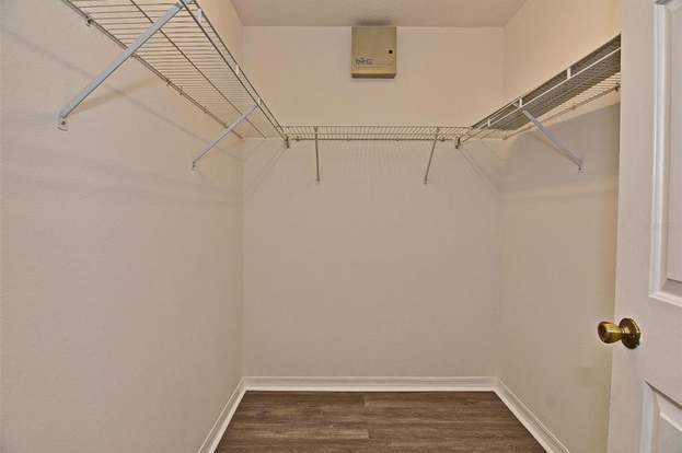 Building Photo - 109 Holloway Ct