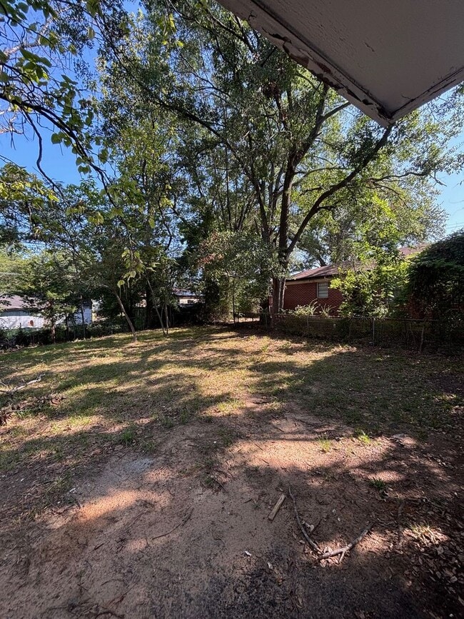 Building Photo - Cozy home in Shreveport