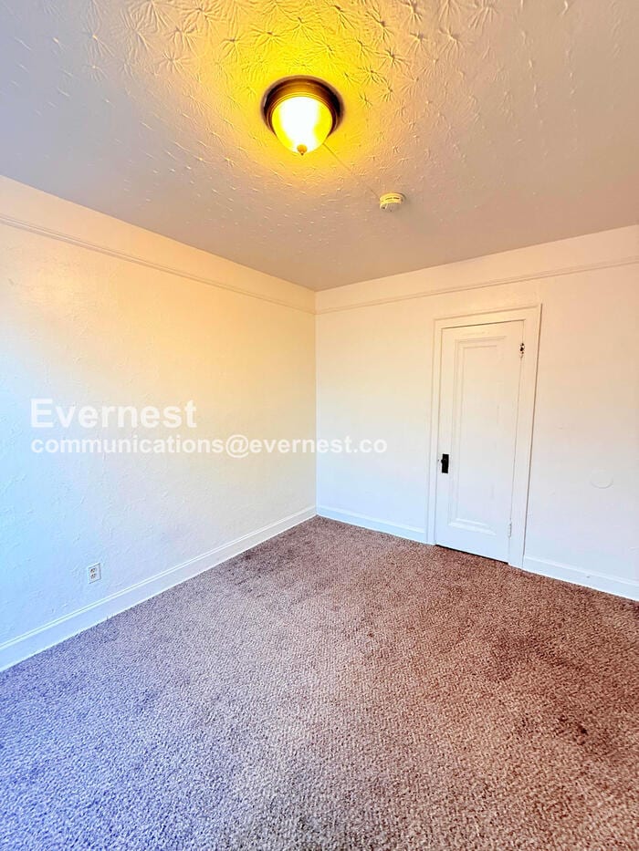 Building Photo - 12003 Prairie St