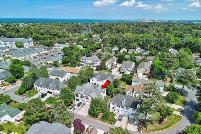 Building Photo - CHICKS BEACH CONDO FOR RENT - VIRGINIA BEACH!
