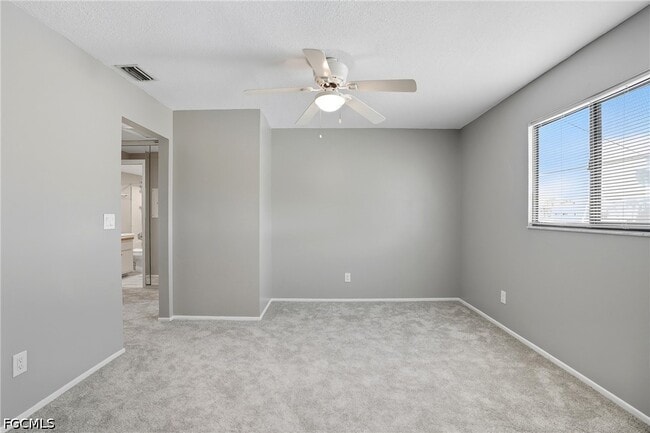 Building Photo - 1203 SW 48th Terrace