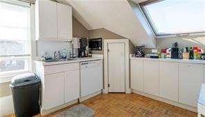 Building Photo - 15 Webster St