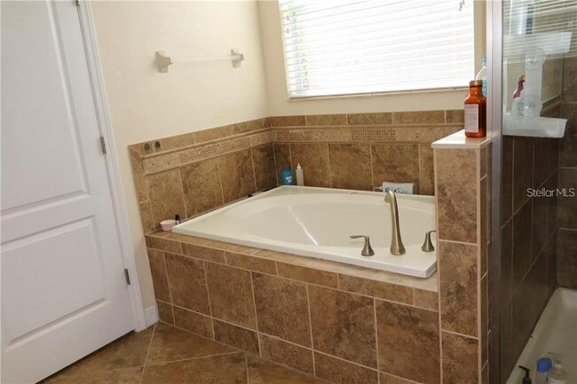 Building Photo - 6148 Waterside Island Ln