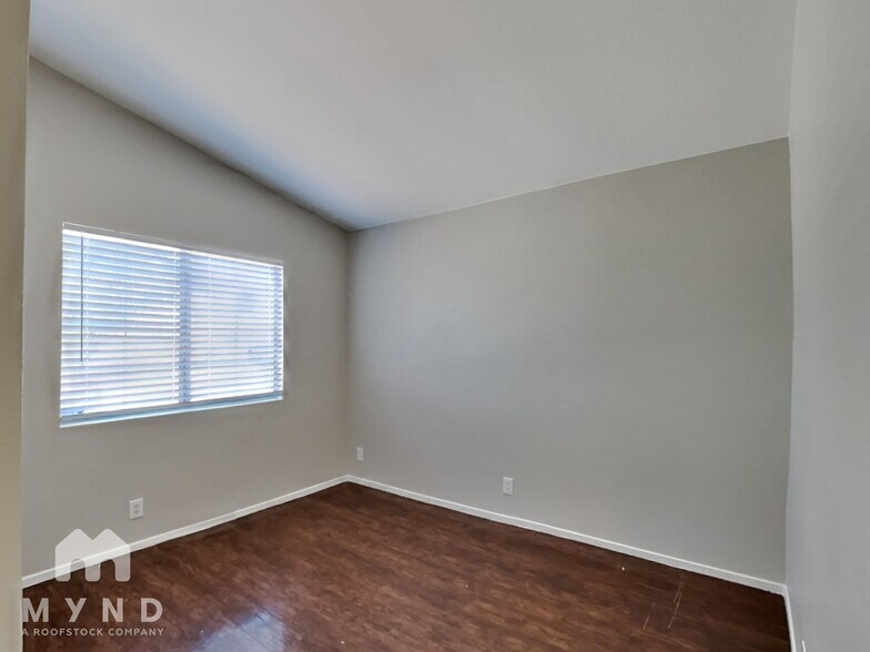 Building Photo - 8225 Cactus Root Ct