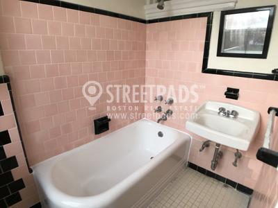 Building Photo - 1 bedroom in Cambridge MA 02138