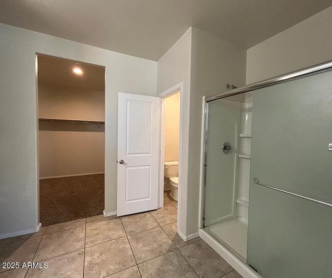 Building Photo - 18906 W Woodlands Ave