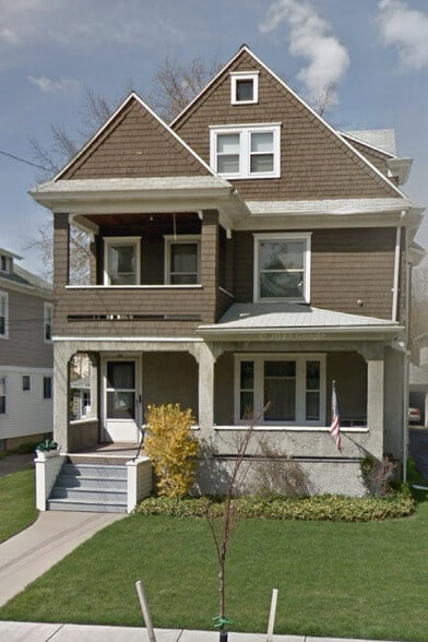 Building Photo - 40 Bennett Ave