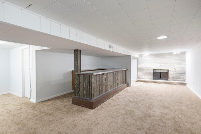 Building Photo - 6600 New Albany-Condit Rd