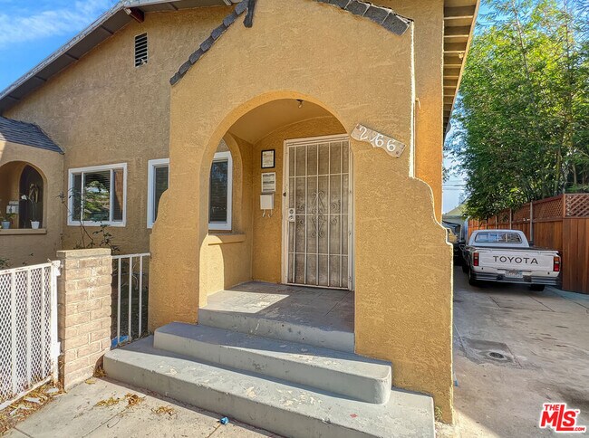 Building Photo - 2166 W 29th Pl