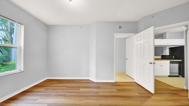 Building Photo - 3106 Tuscany Way