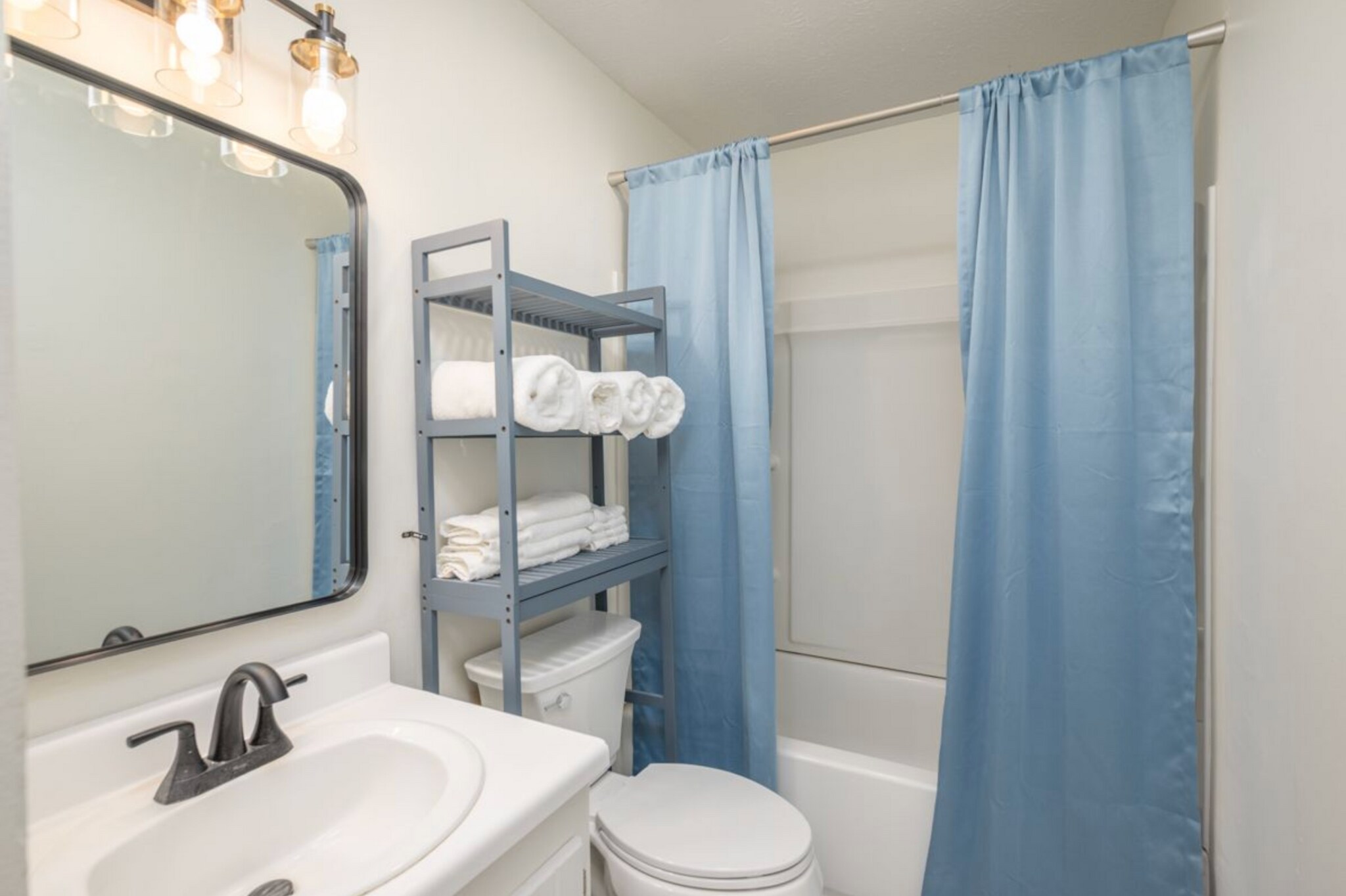 Building Photo - 316 Critz St