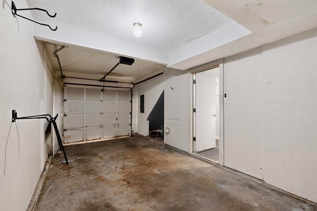 Building Photo - 1535 Mccoy St