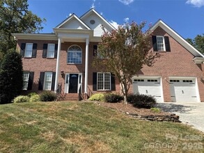 Building Photo - 7011 Edenderry Dr
