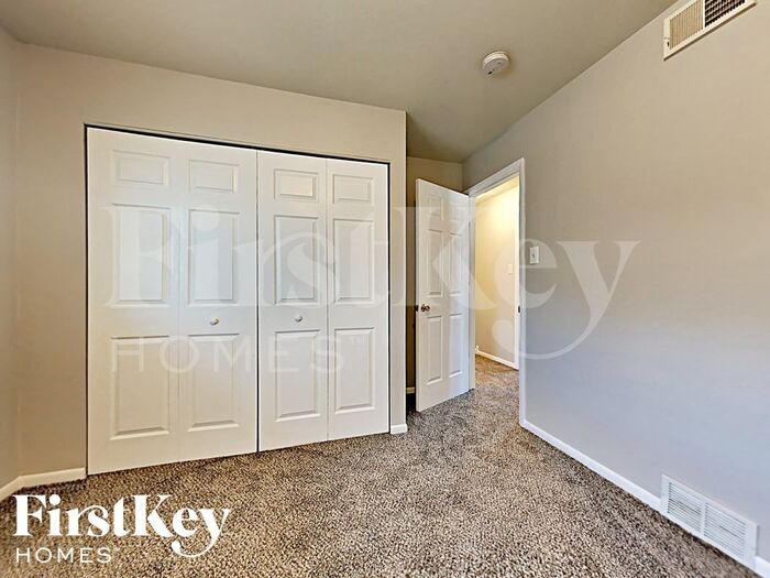 Building Photo - 14725 Memorial Dr