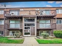 Building Photo - 111 Boardwalk St
