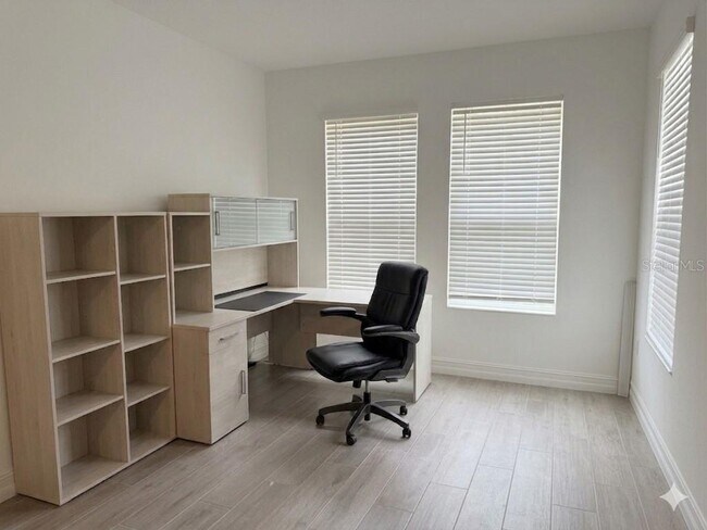 Building Photo - 18378 Serene Lk Lp