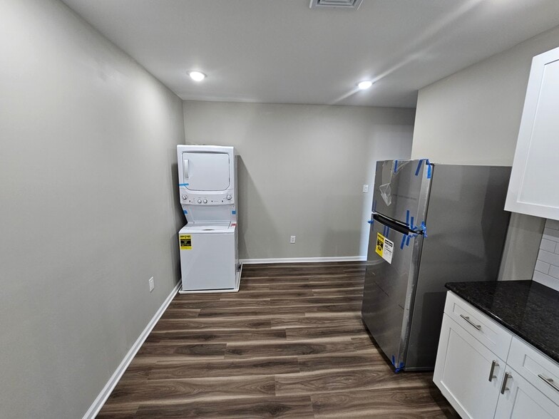 Kitchen - 6 W 30th St