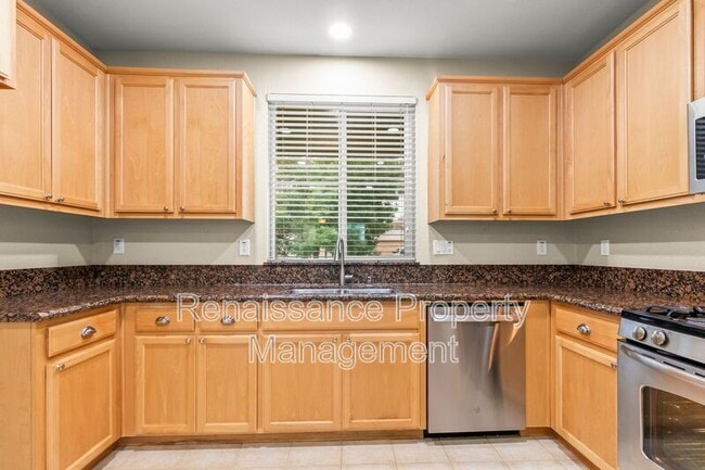 Building Photo - 15896 4 Corners Ct