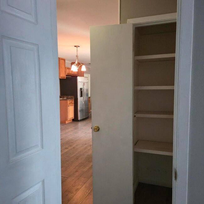 Building Photo - 75 7th Ave