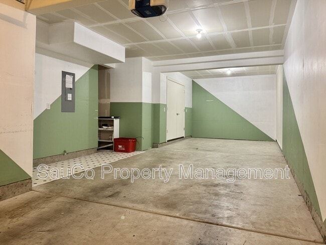 Building Photo - 13558 SW Beach Plum Terrace