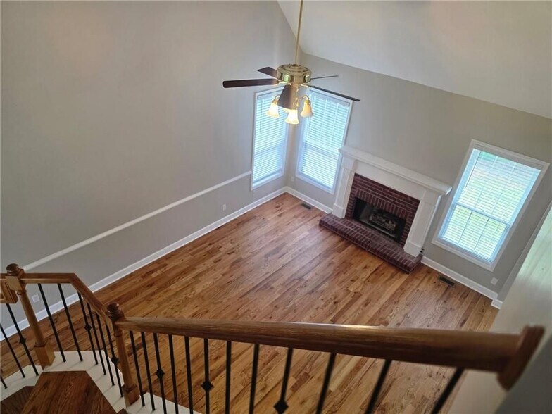 Building Photo - 2257 Roseberry Ln