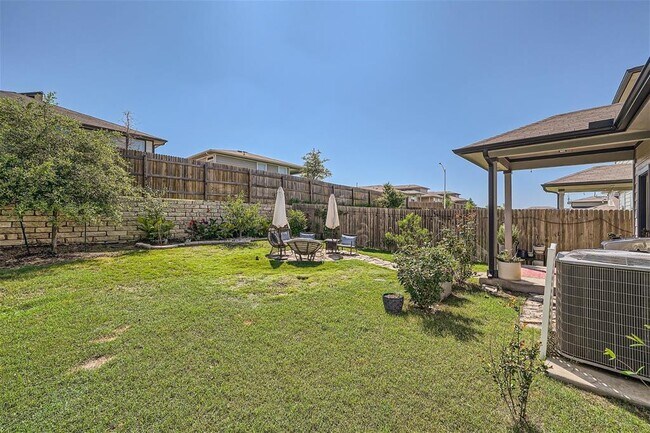 Building Photo - 8005 Linnie Ln