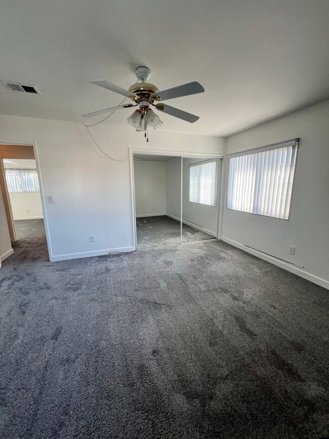 Building Photo - Spacious 2-Story House in Whittier