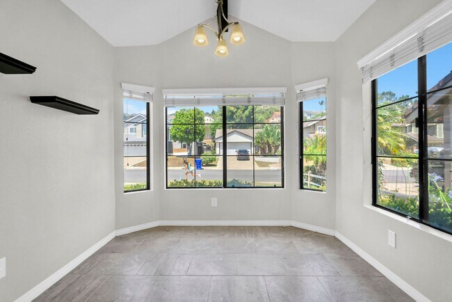 Building Photo - Beautiful single level home in Rancho Pena...