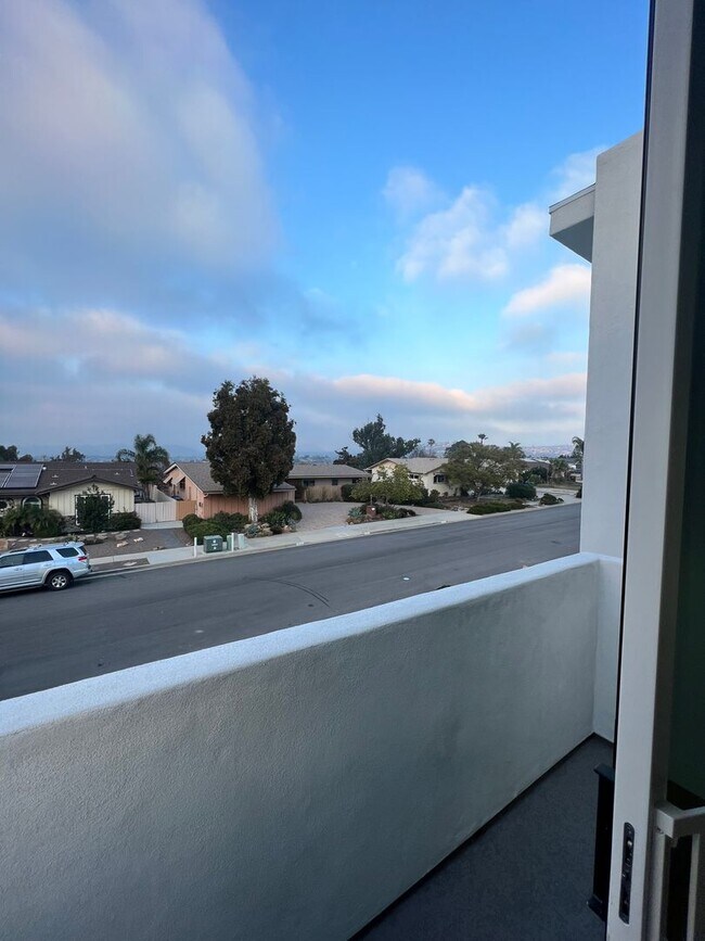 Building Photo - Remington