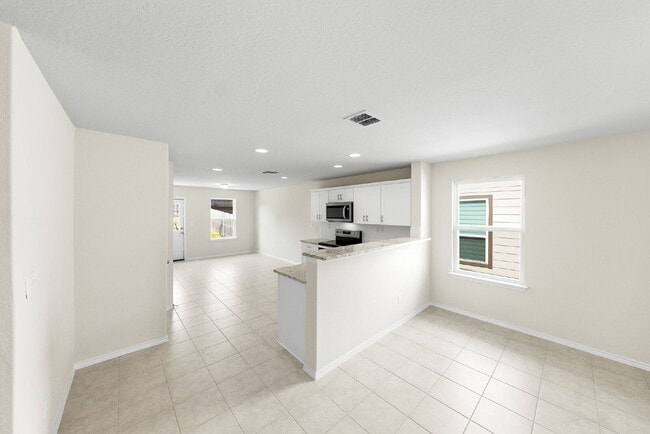 Building Photo - Welcome Home! Sterling Ridge