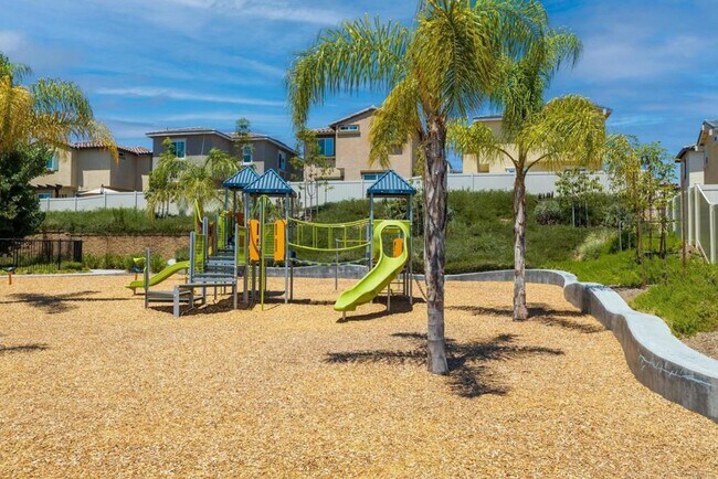 Building Photo - NEWER 3BD/2.5BA Home in desired Main Ranch Development in El Cajon!