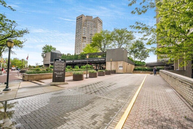 Building Photo - 7002 JFK Blvd E
