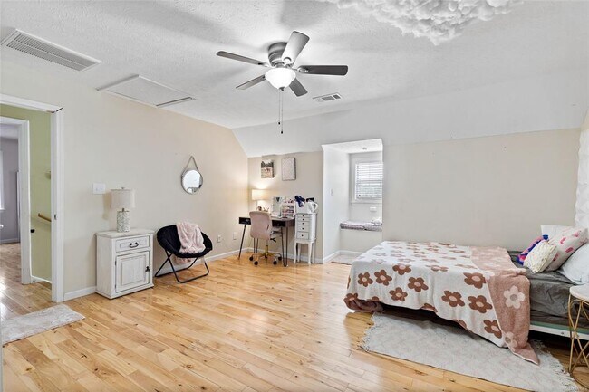 Building Photo - 2153 Co Rd 57