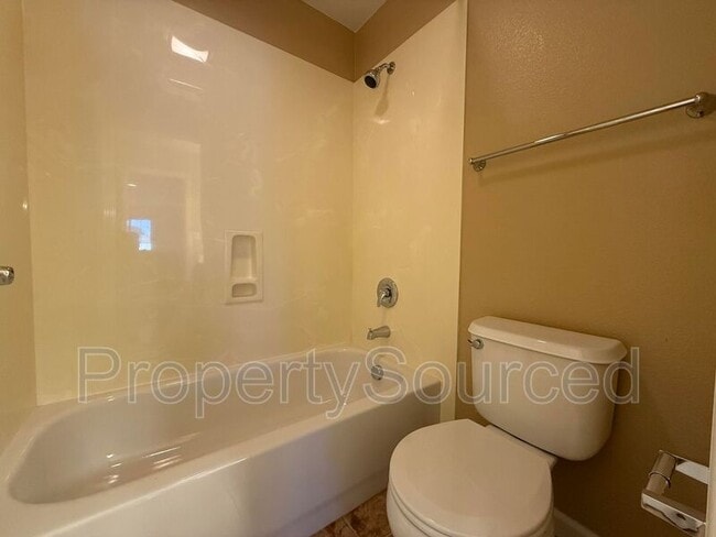 Building Photo - 429 Americana Way