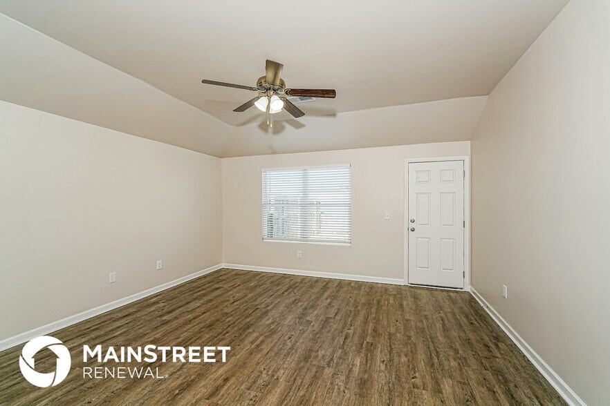 Building Photo - 160 Jonathan Dr