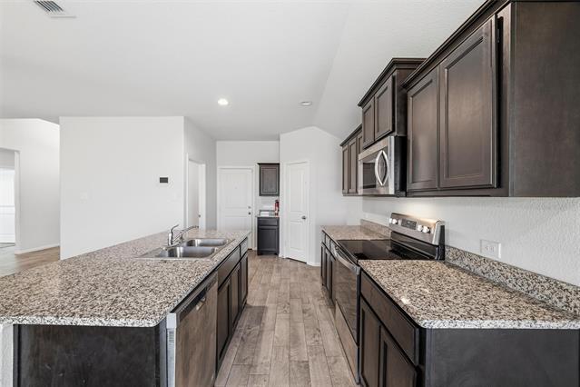 Building Photo - 9224 Herringbone Dr