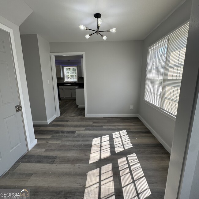 Building Photo - 6571 Rock Springs Rd