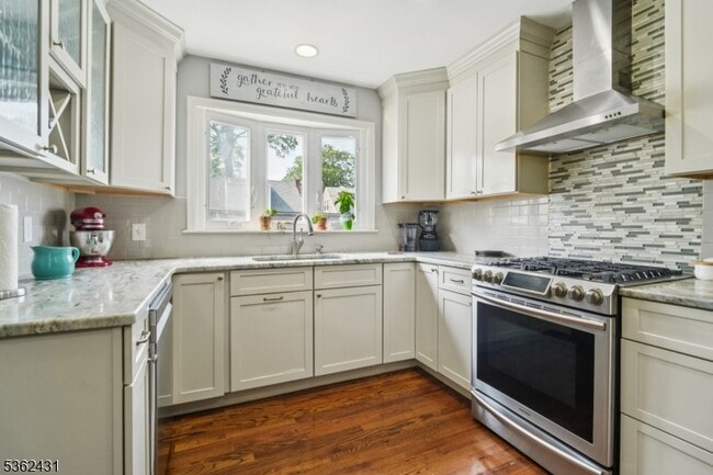 Building Photo - 491 Ragland Dr