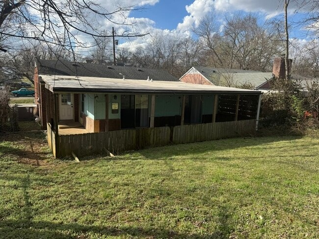 Building Photo - 1515 Rosedale Ave