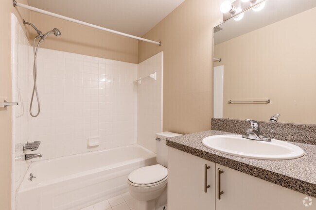 2BR, 1.5BA - 950SF, Full Bathroom - Foxcroft Townhomes