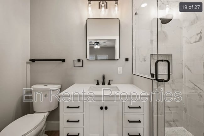 Building Photo - 3329 Hemphill St