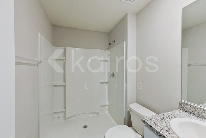 Building Photo - 8651 SW 44th Ct