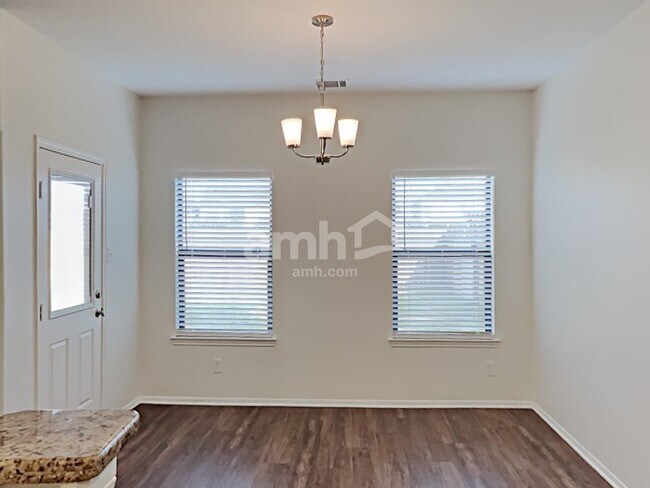 Building Photo - 18226 Amalfi Coast Dr