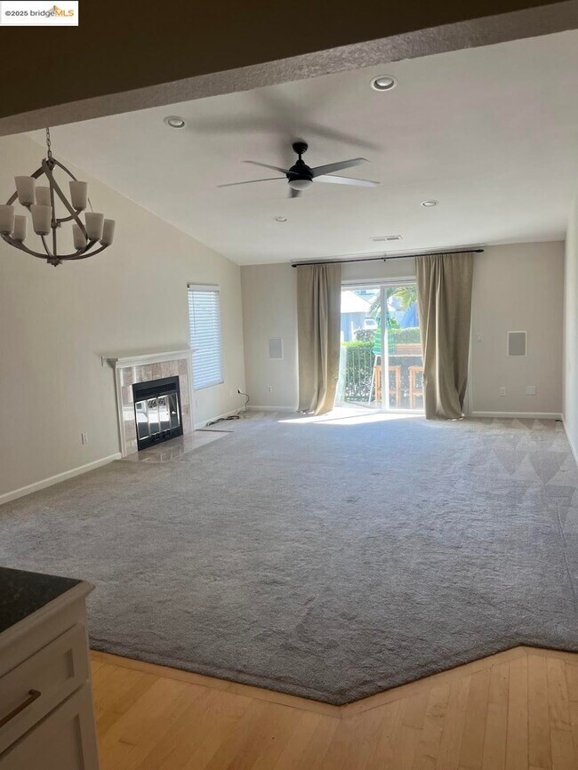 Building Photo - 5789 Cutter Loop