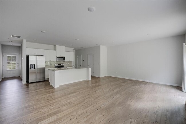 Building Photo - 5141 Sidney Sq Dr