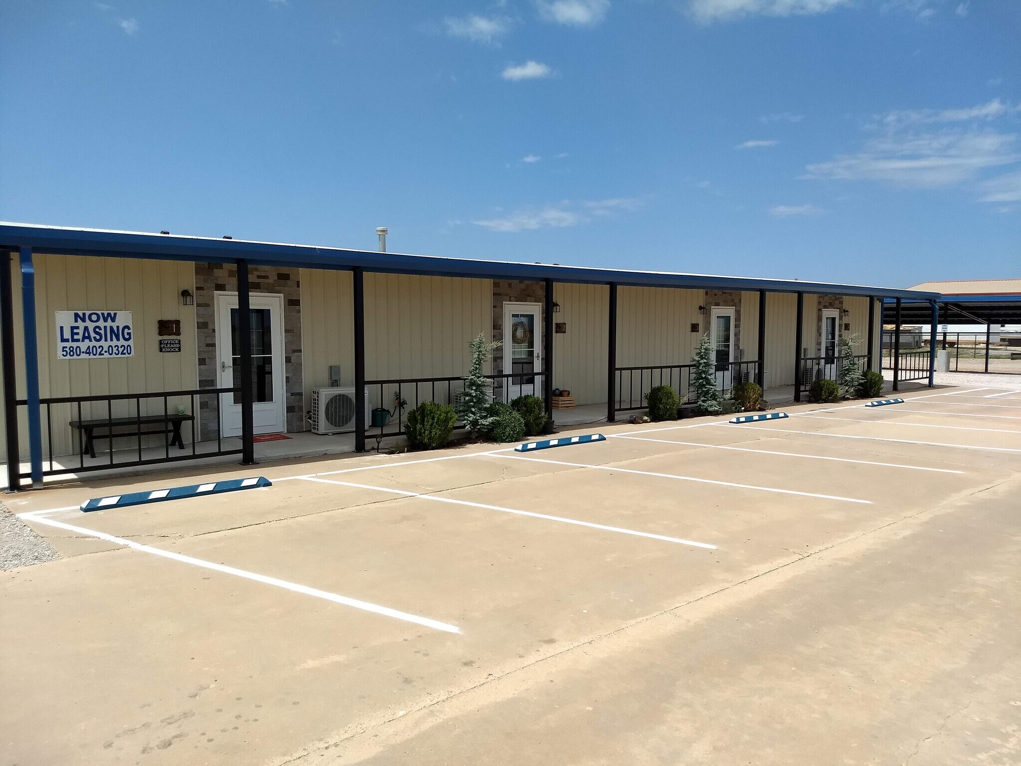 Building Photo - 10016 s hwy 81
