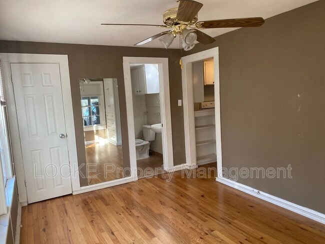 Building Photo - 3132 Greene Ave