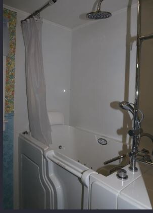 Building Photo - 298 Sweet Pond Rd